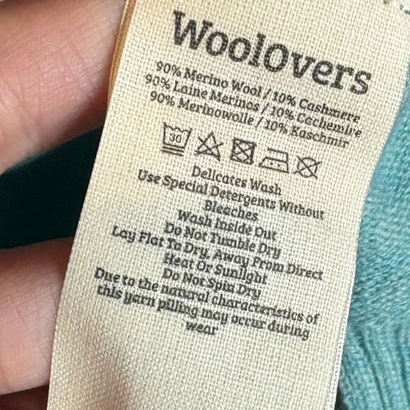 Woolovers Teal Merino and Cashmere blend V-Neck sweater - Picture 4 of 5